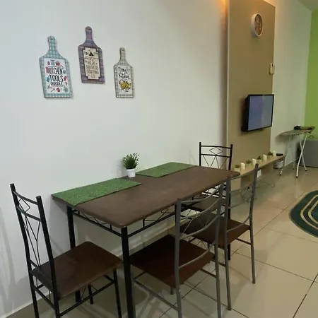 Private Studio Viana Court Service Apartment 1 With Private Parking Kota Bharu Exterior photo